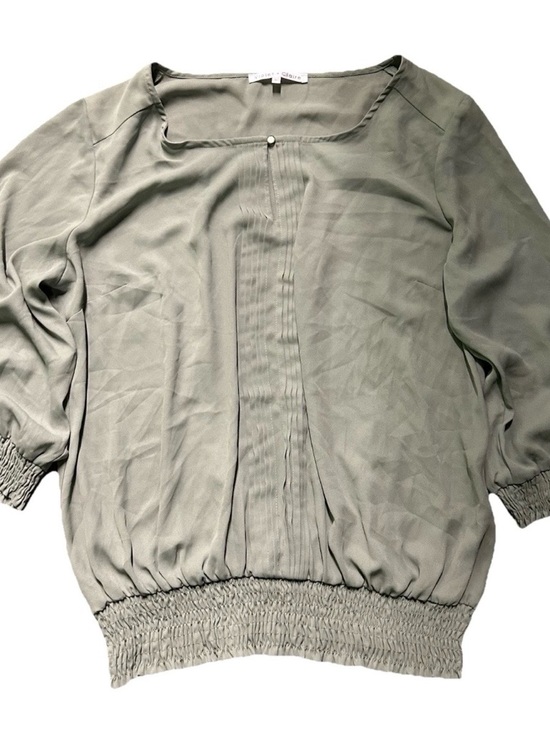 Violet & Claire Tops - Women’s Violet + Claire Sage Green Blouse Size Large